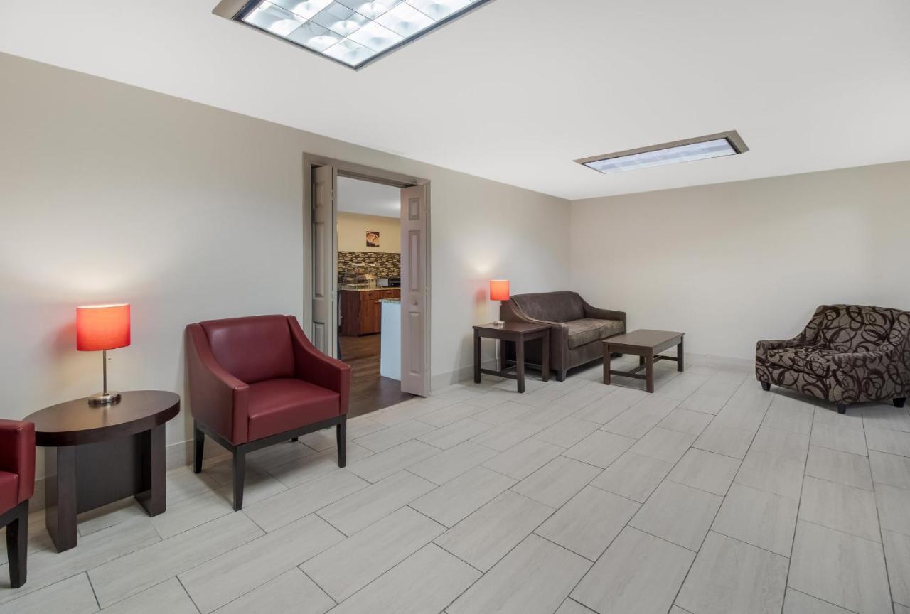 Red Roof Inn & Suites Jackson, Tn מראה חיצוני תמונה