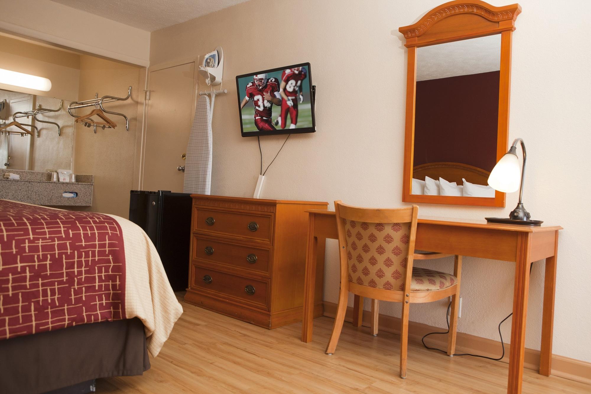Red Roof Inn & Suites Jackson, Tn מראה חיצוני תמונה